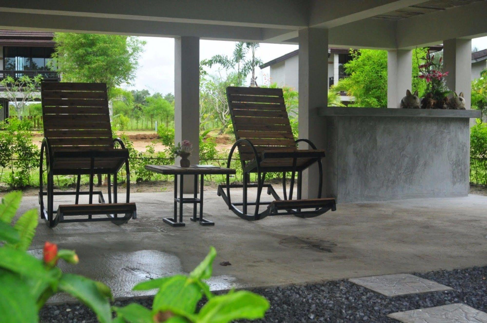 The Hip Resort @ Khao Lak Bang Sak Exterior photo