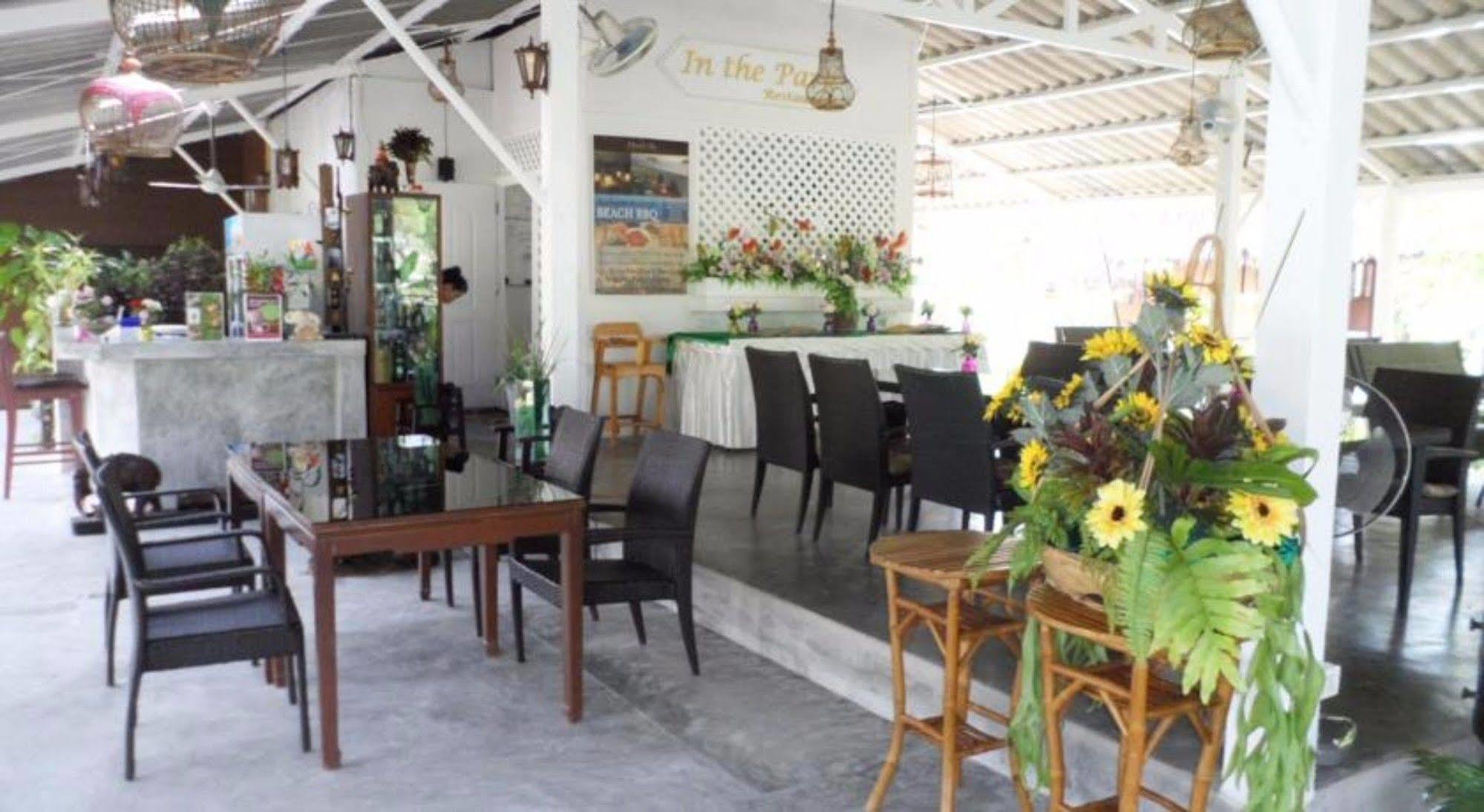 The Hip Resort @ Khao Lak Bang Sak Exterior photo